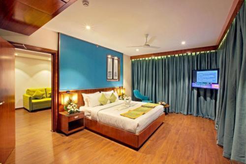 Hotel Ceasar Palace Thodupuzha Ngoại thất bức ảnh