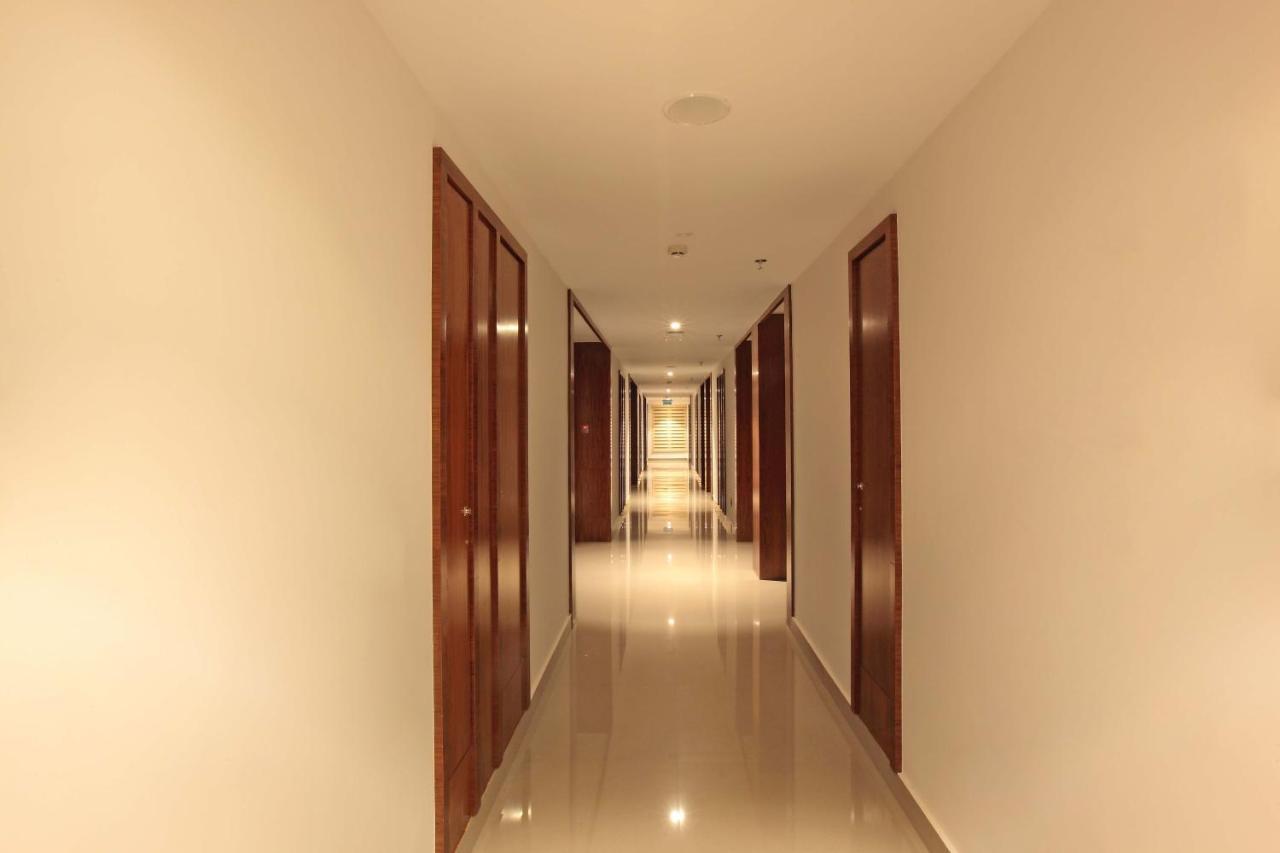 Hotel Ceasar Palace Thodupuzha Ngoại thất bức ảnh